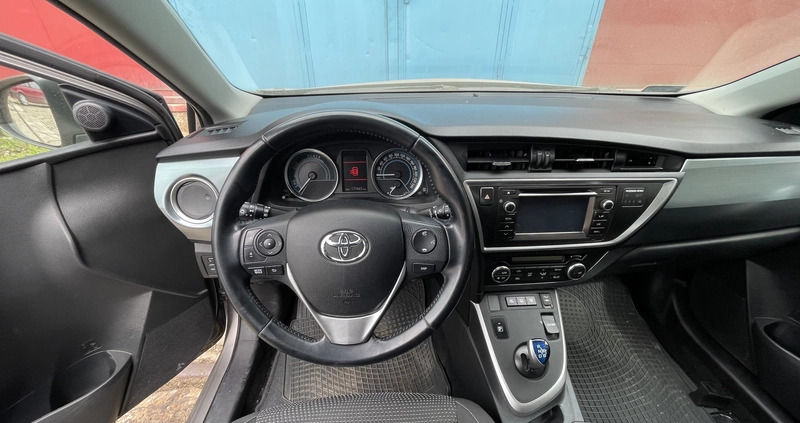 Toyota Auris cena 25900 przebieg: 177443, rok produkcji 2014 z Piaseczno małe 46